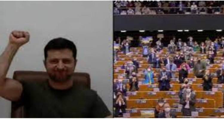 Ρωσική εισβολή στην Ουκρανία : “Θα πολεμήσουμε μέχρι θανάτου κανείς δεν πρόκειται να μας τσακίσει” , υπογράμμισε ο πρόεδρος Ζελένσκι