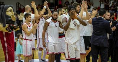 &Tau;&sigma;&alpha;ϊ&rho;έ&lambda;&eta;&sigmaf;: &laquo;&Omicron;&phi;&epsilon;ί&lambda;&omicron;&upsilon;&mu;&epsilon; &nu;&alpha; &epsilon;ί&mu;&alpha;&sigma;&tau;&epsilon; έ&tau;&omicron;&iota;&mu;&omicron;&iota; &alpha;&pi;έ&nu;&alpha;&nu;&tau;&iota; &sigma;&tau;&omicron;&nu; &Pi;&alpha;&nu;&iota;ώ&nu;&iota;&omicron;&raquo;