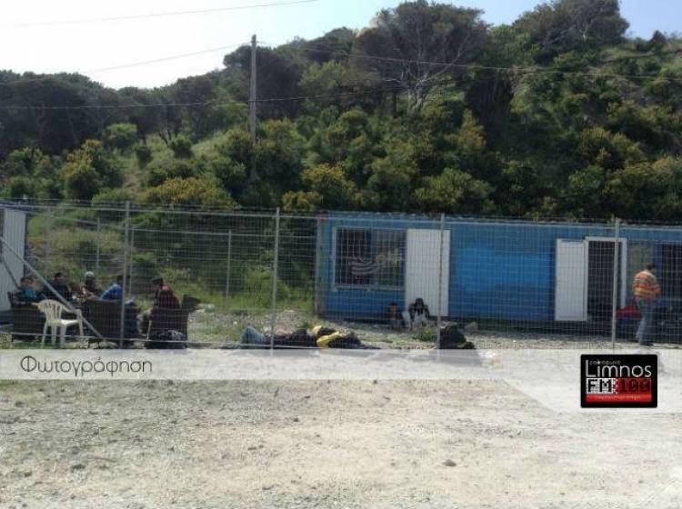 Και βρέφη μεταξύ των 46 παράνομων μεταναστών που εντοπίστηκαν στη Λήμνο