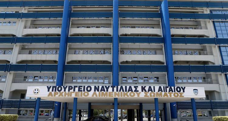 Ακτοπλοικό: Με άδεια χέρια και αγανάκτηση επιστρέφουν οι φορείς της Λήμνου από τη συνάντηση με τον υπουργό