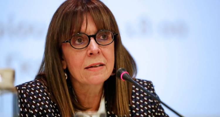 &Alpha;&iota;&kappa;&alpha;&tau;&epsilon;&rho;ί&nu;&eta; &Sigma;&alpha;&kappa;&epsilon;&lambda;&lambda;&alpha;&rho;&omicron;&pi;&omicron;ύ&lambda;&omicron;&upsilon;: &Epsilon;&xi;&epsilon;&lambda;έ&gamma;&eta; &mu;&epsilon; 261 &psi;ή&phi;&omicron;&upsilon;&sigmaf; &nu;έ&alpha; &Pi;&rho;ό&epsilon;&delta;&rho;&omicron;&sigmaf; &tau;&eta;&sigmaf; &Delta;&eta;&mu;&omicron;&kappa;&rho;&alpha;&tau;ί&alpha;&sigmaf;